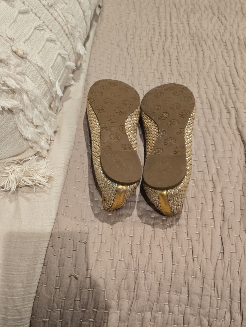 Tory Burch Metallic Gold Woven Logo Ballet Flats Size 11 M - Picture 6 of 9